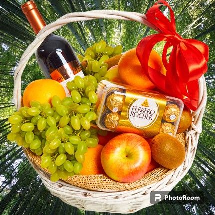 Корзина фруктів "Фруктова казка"